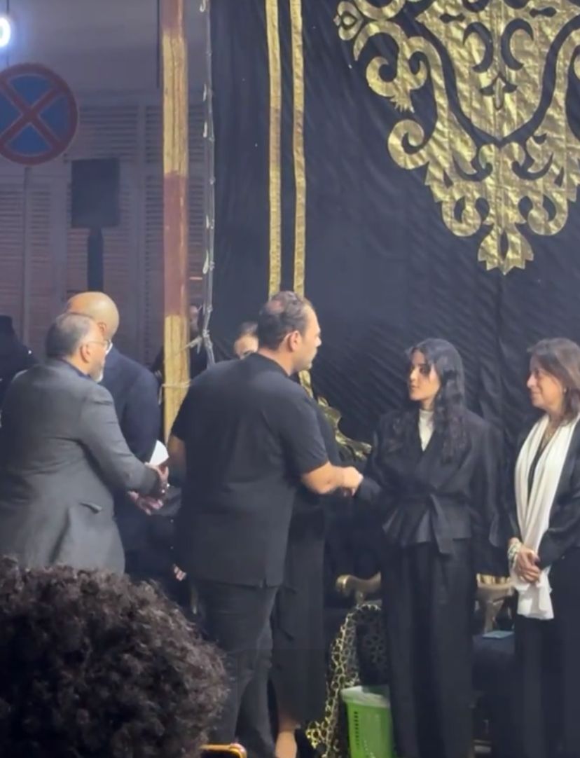 أبرز الحضور بعزاء أرملة سيد مكاوي&nbsp;