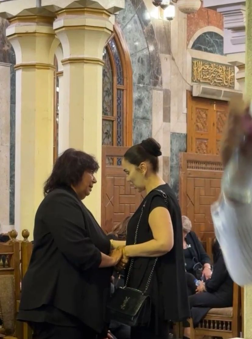 أبرز الحضور بعزاء أرملة سيد مكاوي&nbsp;