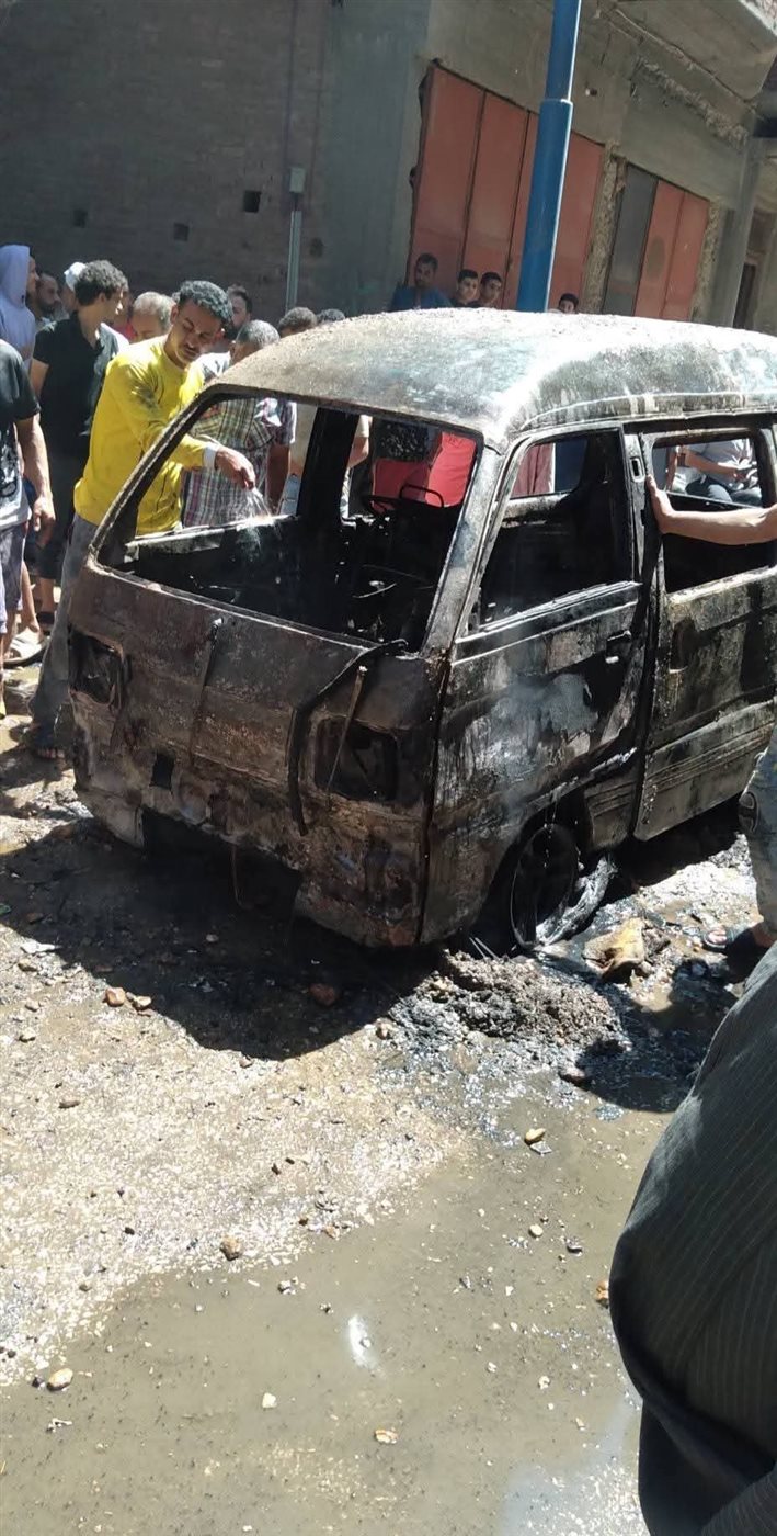 اندلاع حريق في سيارة ملاكي بديروط&nbsp;