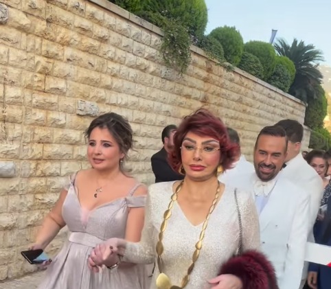 نبيلة عبيد وورد الخال أبرزهم.. توافد نجوم الفن على حفل الموريكس دور&nbsp;