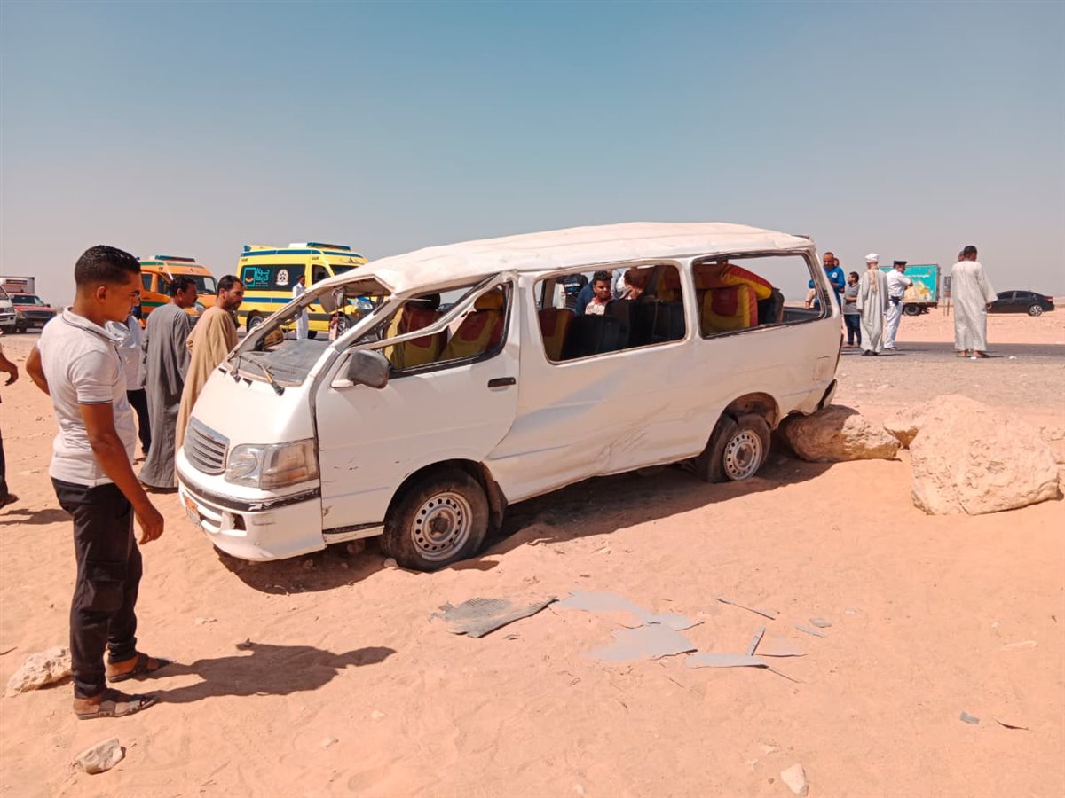 انقلاب سيارة ميكروباص&nbsp;