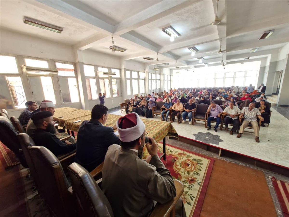 &nbsp;ندوة توعية بمحافظة المنيا لتعزيز ثقافة التعامل الآمن مع مرفق السكك الحديدية أهمية مرفق السكك الحديدية