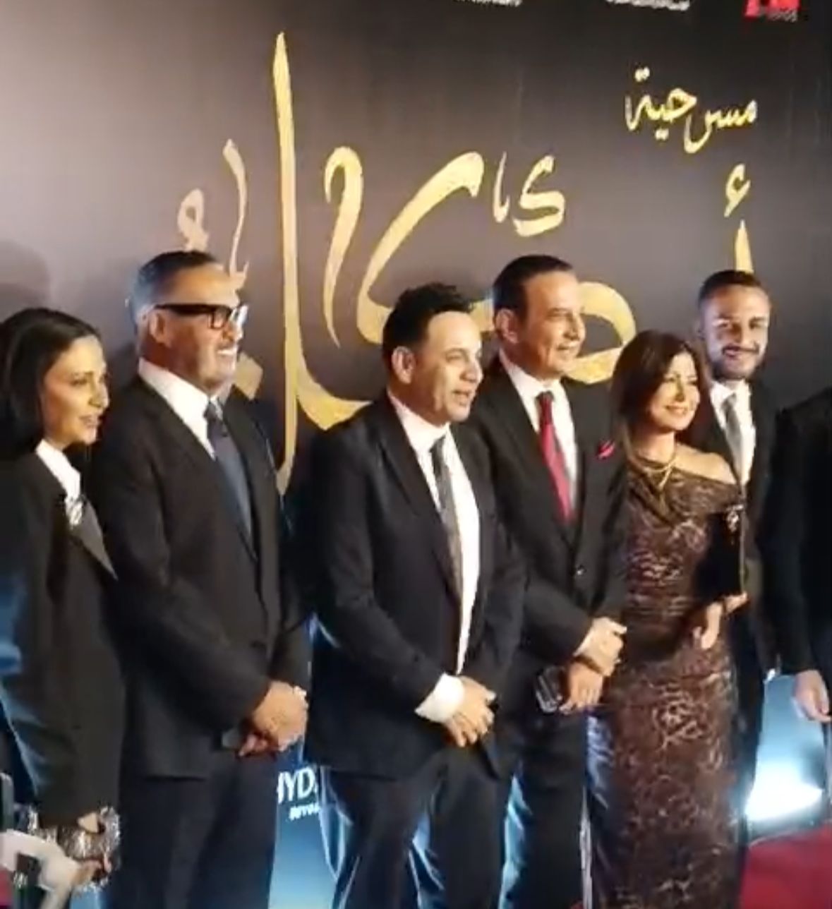 جمال العدل &nbsp;وطارق علام ومصطفى قمر صحبة نجله.. أول الحضور في افتتاح مسرحية أم كلثوم