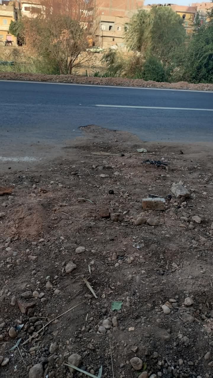 تكسير طريق 