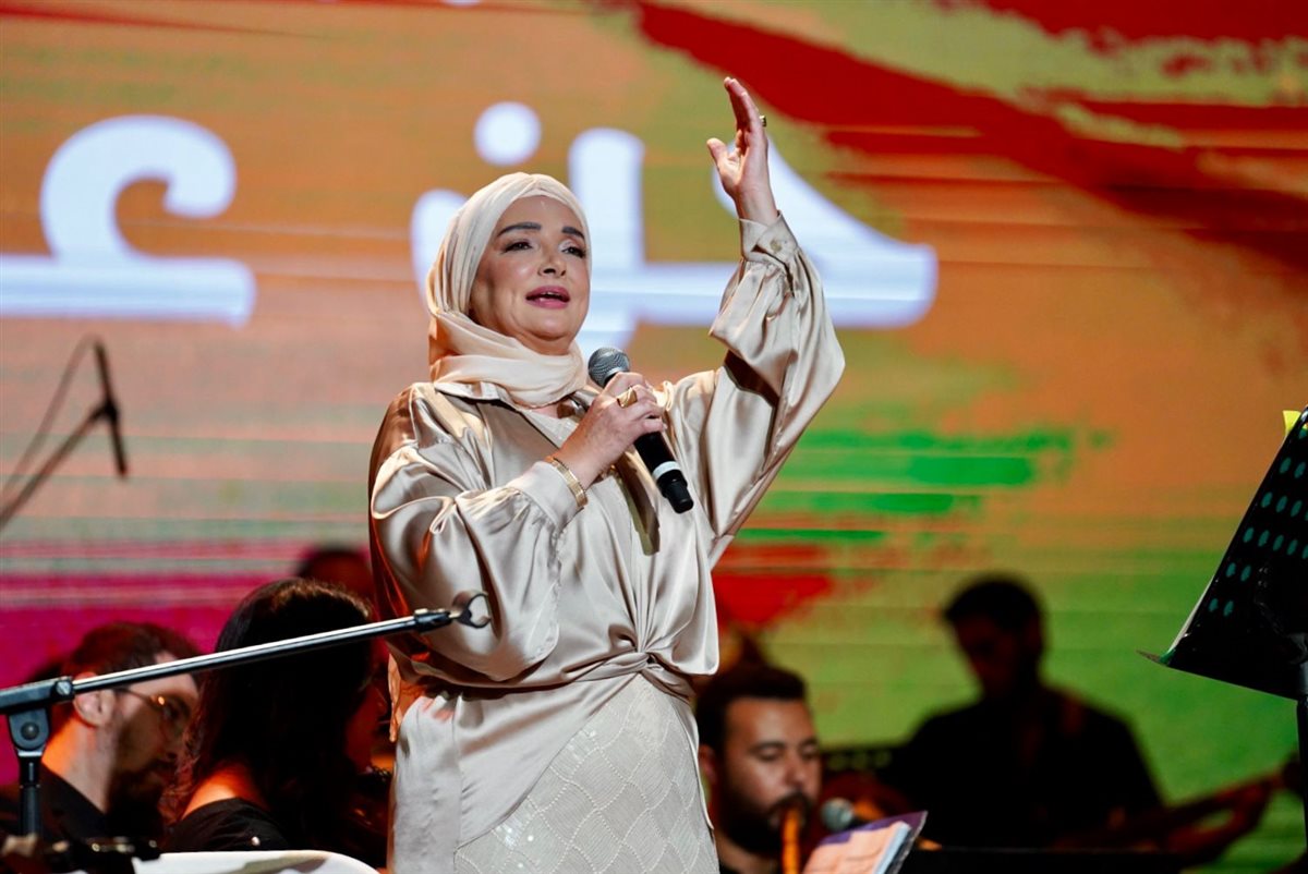عايدة الأيوبي تشعل حفل ختام هي الفنون بالجامعة الأمريكية&nbsp;