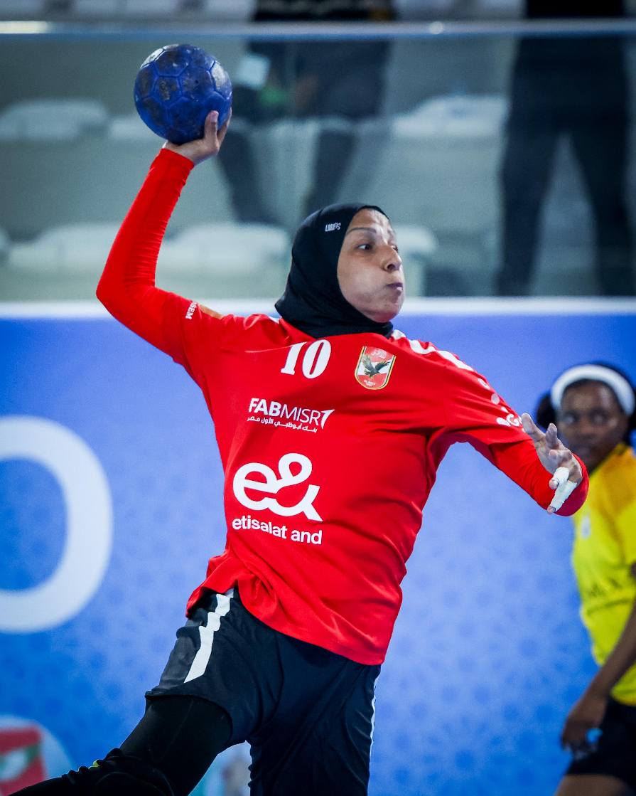 <strong>سيدات يد الأهلي يتأهلن إلى ربع نهائي بطولة إفريقيا &nbsp;بالمغرب</strong>