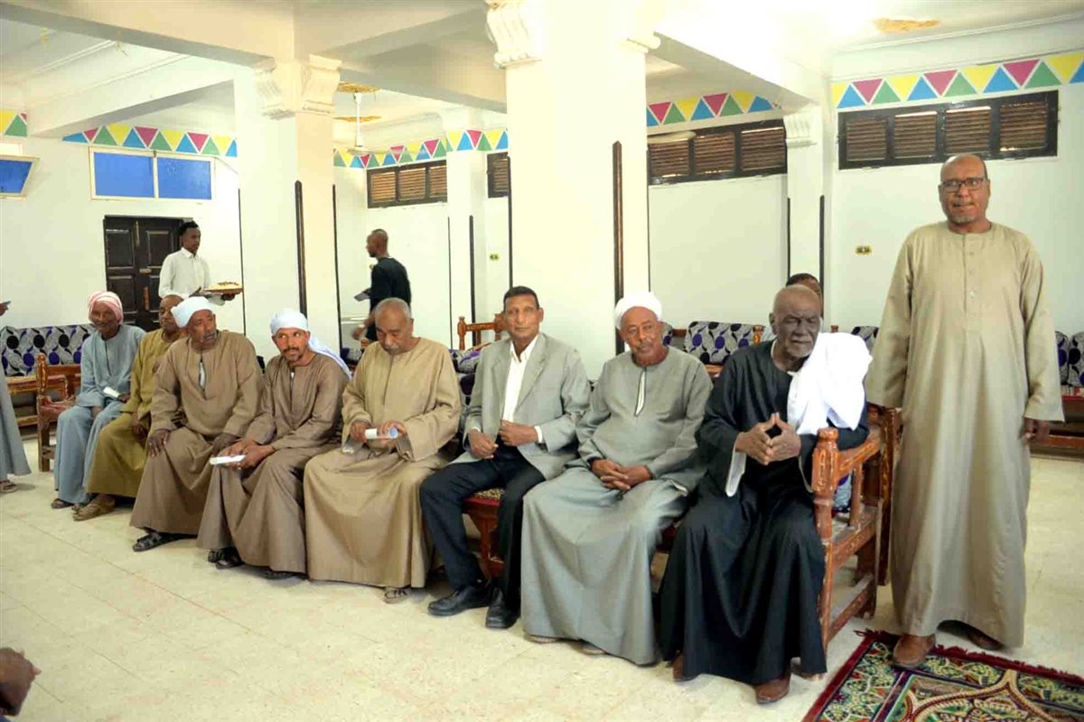 محافظ الأقصر ولقاء مع أهالي منشية النوبة&nbsp;