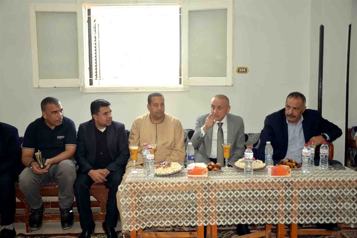 محافظ الأقصر ولقاء مع أهالي منشية النوبة&nbsp;