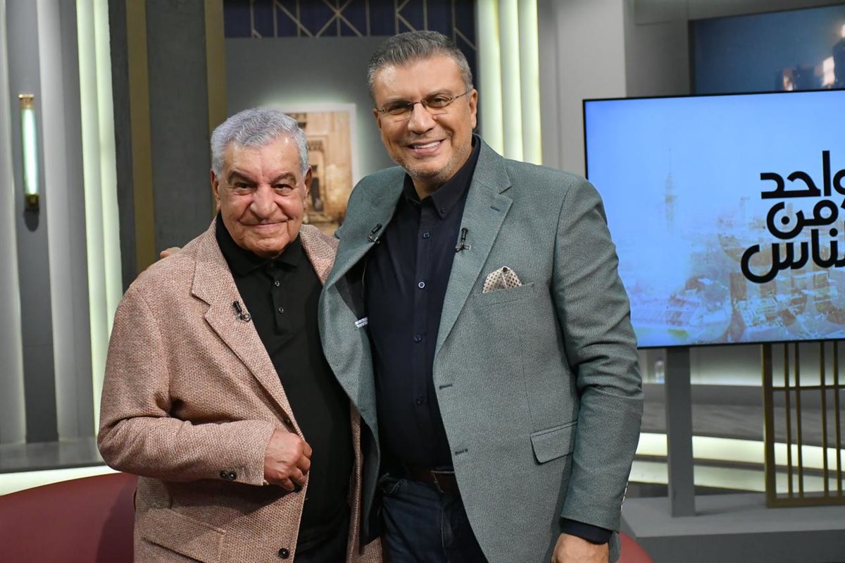 &nbsp;عمرو الليثي يستضيف زاهي حواس في برنامج واحد من الناس