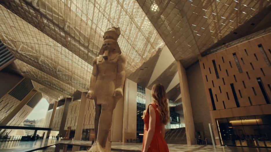 تمثال رمسيس.. مدخل بهو المتحف المصري الكبير&nbsp;