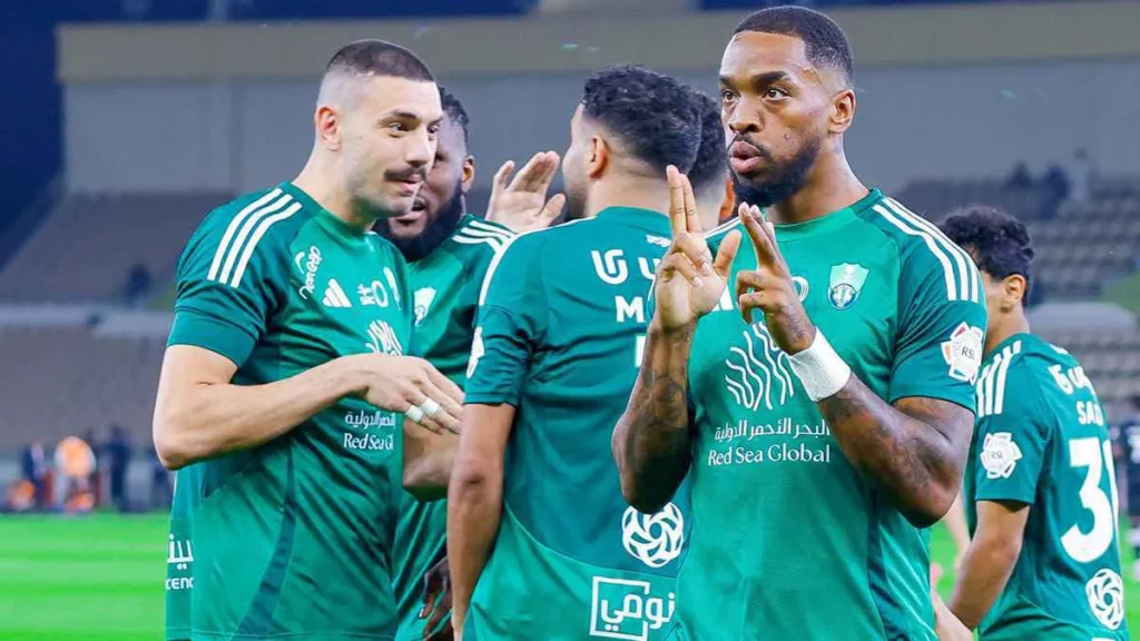 القنوات الناقلة لمشاهدة بث مباشر مباراة الأهلي السعودي والرياض الآن في دوري روشن&nbsp;