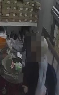 &nbsp;فيديو نشالة الهواتف بالعتبة
