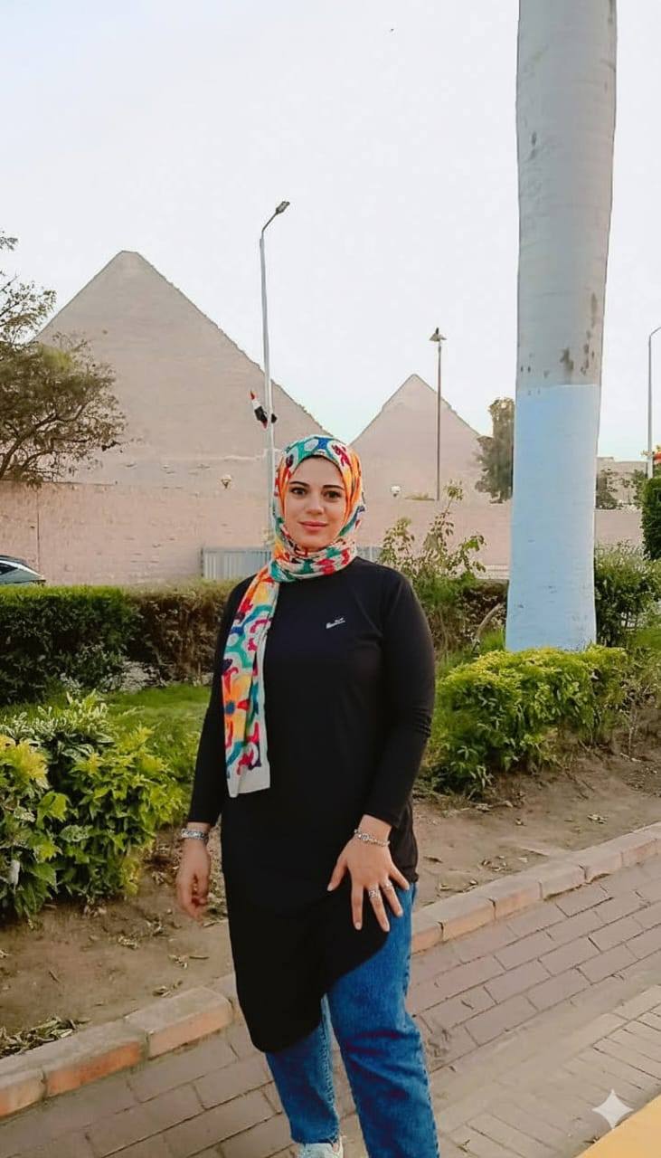 &nbsp;المهندسة مايسة فتحي قائدة فرق الرش البيئي