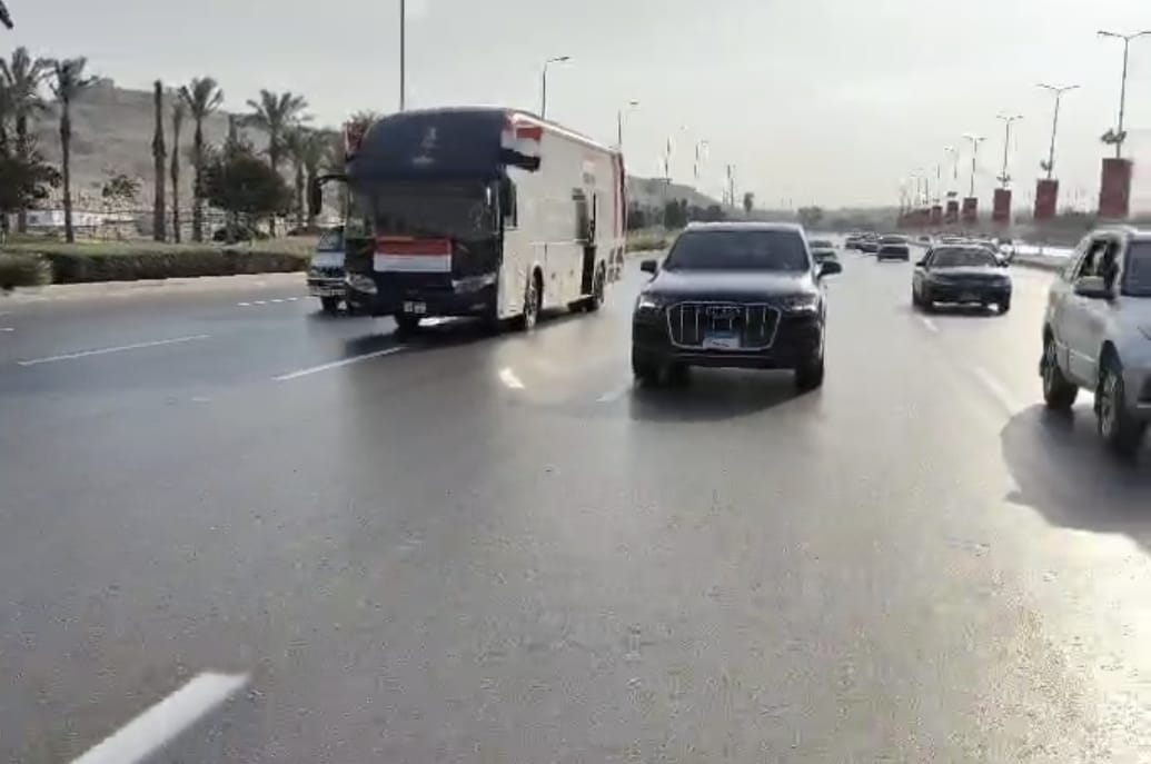 محافظة الجيزة تطلق حافلات تجوب الشوارع احتفالًا بافتتاح المتحف المصري الكبير 🇪🇬<br>&nbsp;