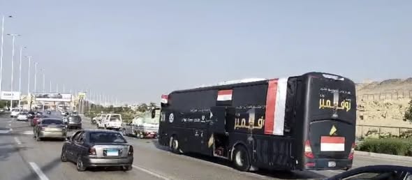 محافظة الجيزة تطلق حافلات تجوب الشوارع احتفالًا بافتتاح المتحف المصري الكبير 🇪🇬<br>&nbsp;
