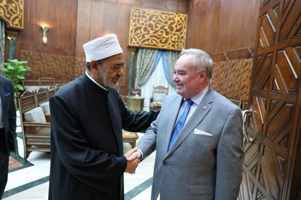 شيخ الأزهر يستقبل رئيس منظمة فرسان مالطا لبحث تعزيز التعاون المشترك<br>&nbsp;