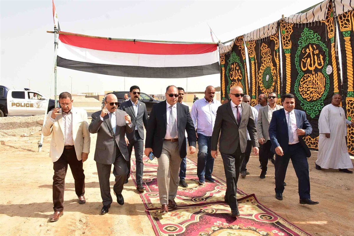 محافظ الأقصر يفتتح عددا من المشروعات التنموية&nbsp;
