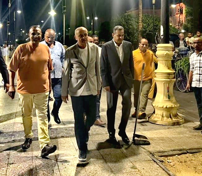 جولة محافظ الأقصر ليلا بكورنيش النيل&nbsp;