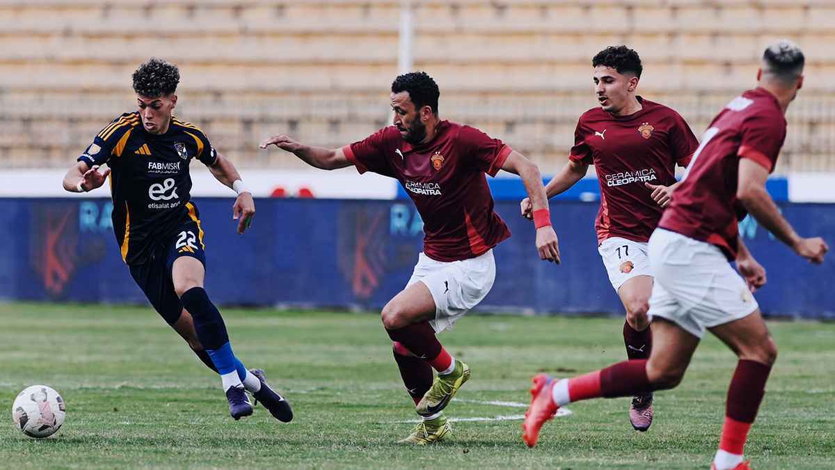 القنوات المفتوحة المجانية الناقلة لمشاهدة بث مباشر مباراة الأهلي وسيراميكا كليوباترا اليوم في نصف نهائي كأس السوبر المصري 2025