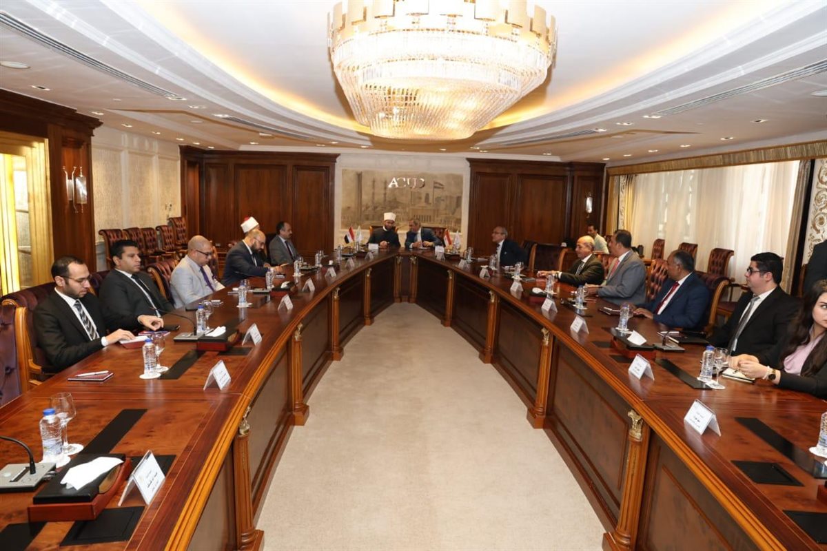 وزير الأوقاف ورئيس شركة العاصمة الإدارية للتنمية العمرانية يوقعان بروتوكول تعاون بشأن إدارة وتشغيل مسجد مصر&nbsp;