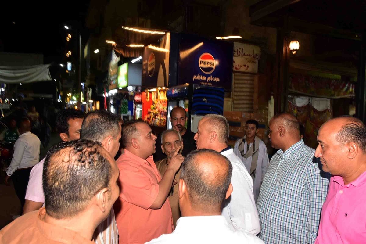 جولة ليلية بالسوق السياحي لمحافظ الأقصر&nbsp;