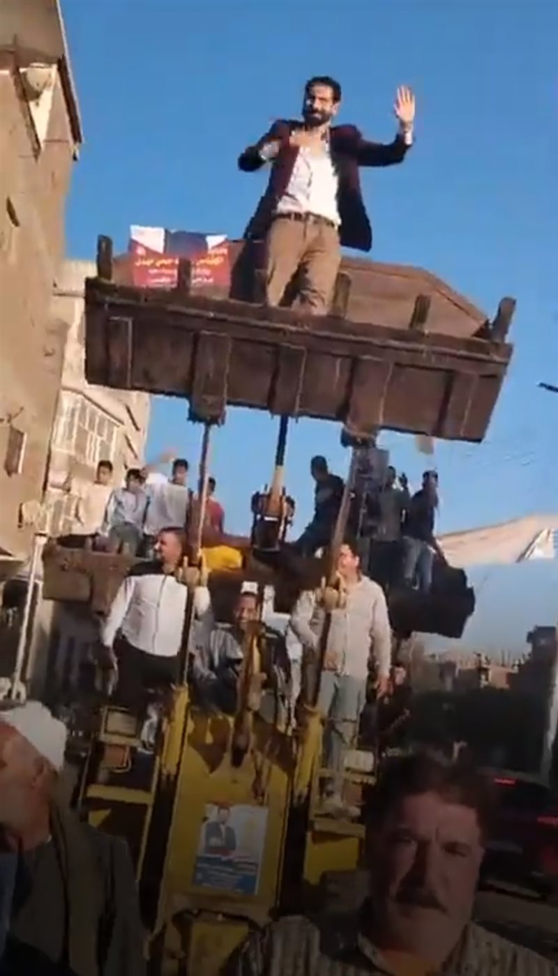 مسيرة باللودرات تحمل مرشح لعضوية مجلس النواب بالمنوفية&nbsp;