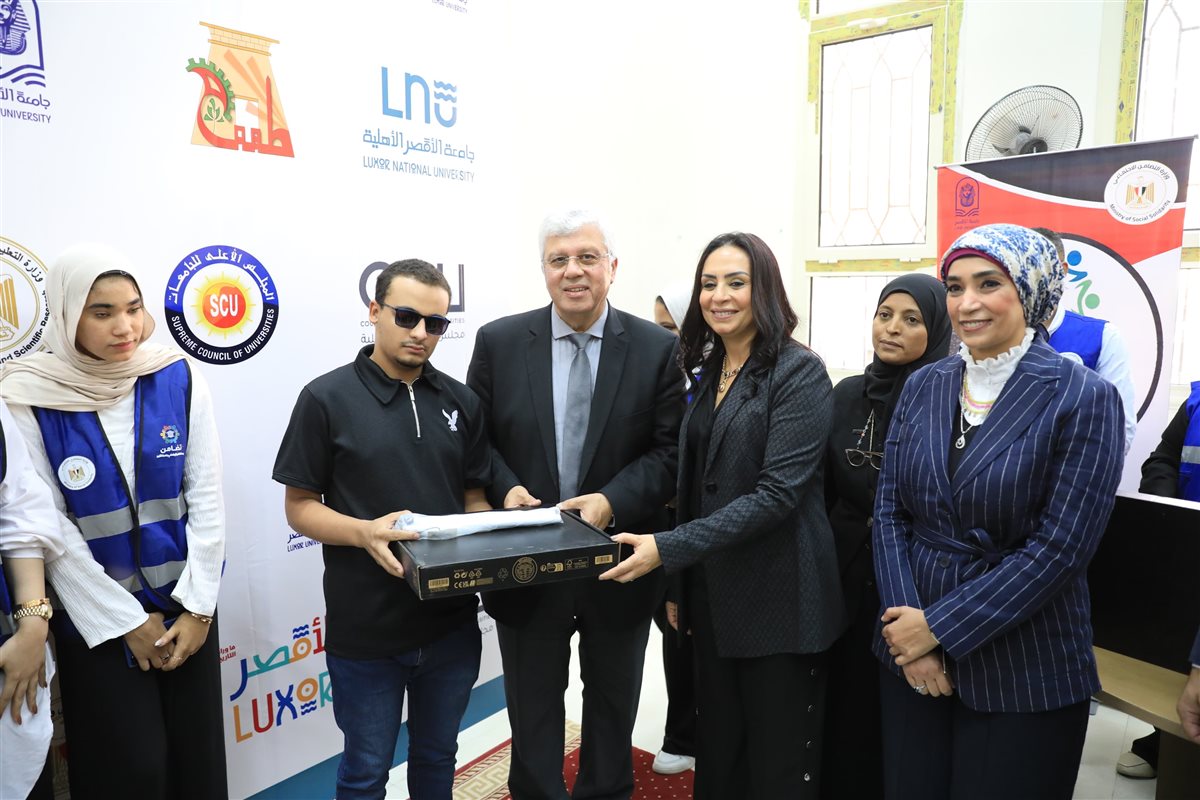 الوزراء يتفقدون جامعة الأقصر الأهلية&nbsp;