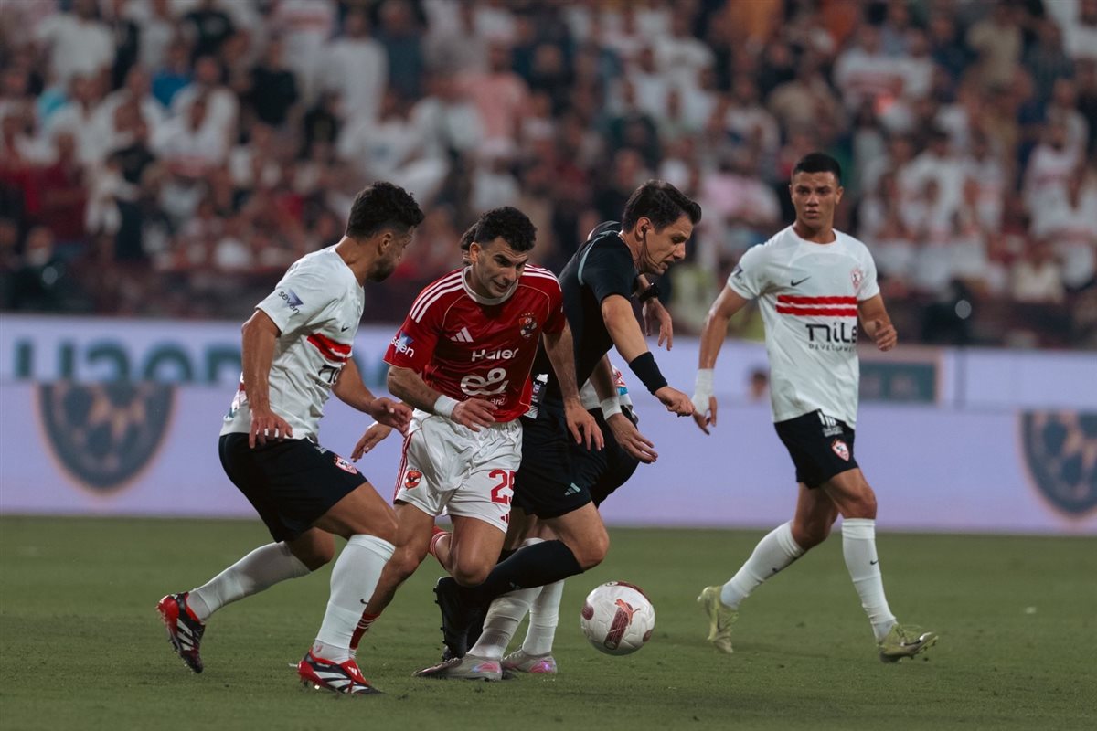 مباراة الاهلي والزمالك في نهائي كأس السوبر المصري