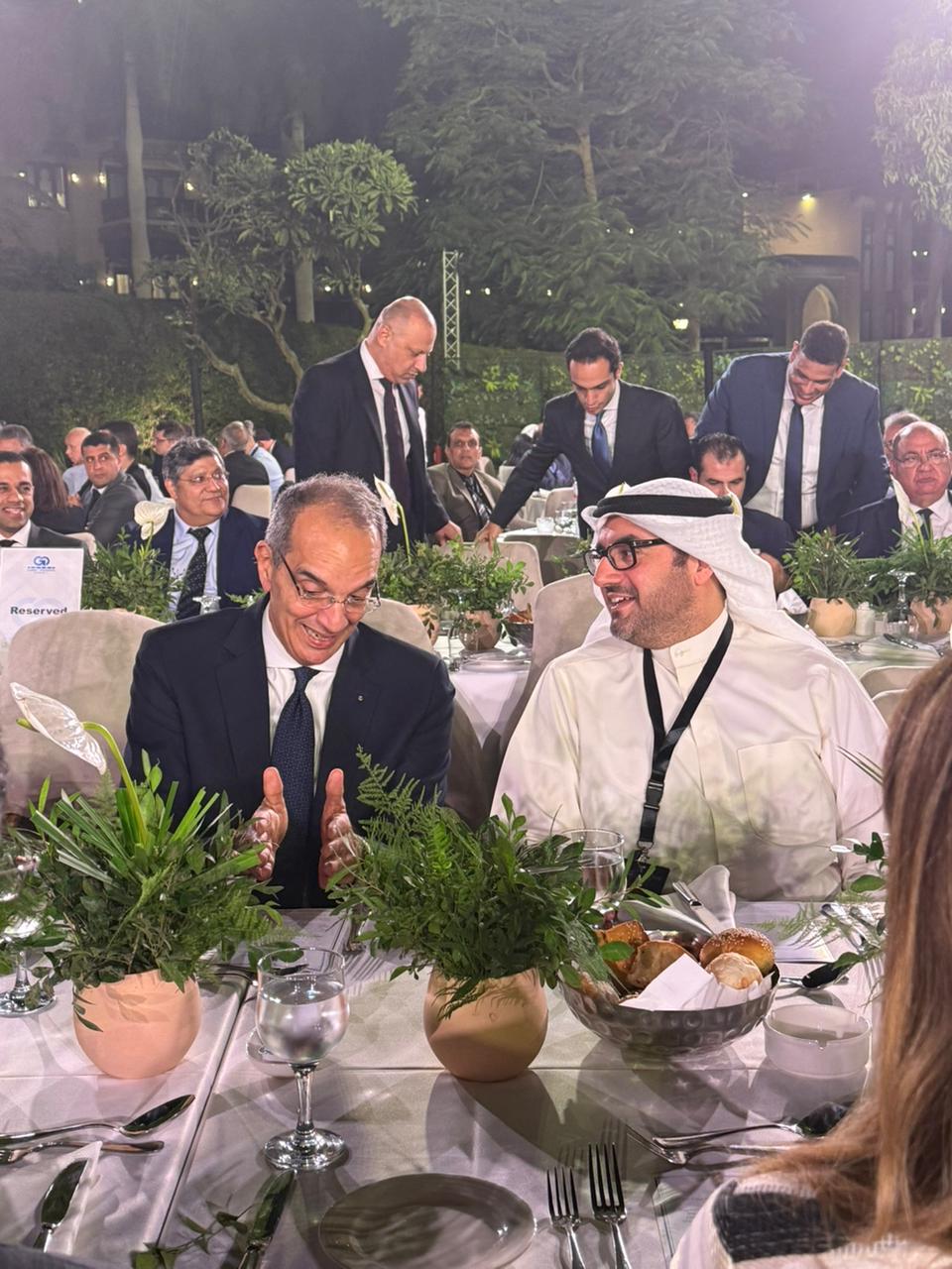 &nbsp;وزير الاتصالات والرئيس التنفيذي لمجموعة الشايع&nbsp;