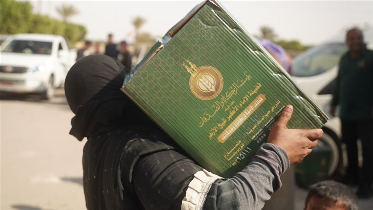 . بيت الزكاة يوزع عشرات الألاف من البطاطين والمواد الغذائية بمحافظات شمال وجنوب سيناء استعدادًا للشتاء&nbsp;