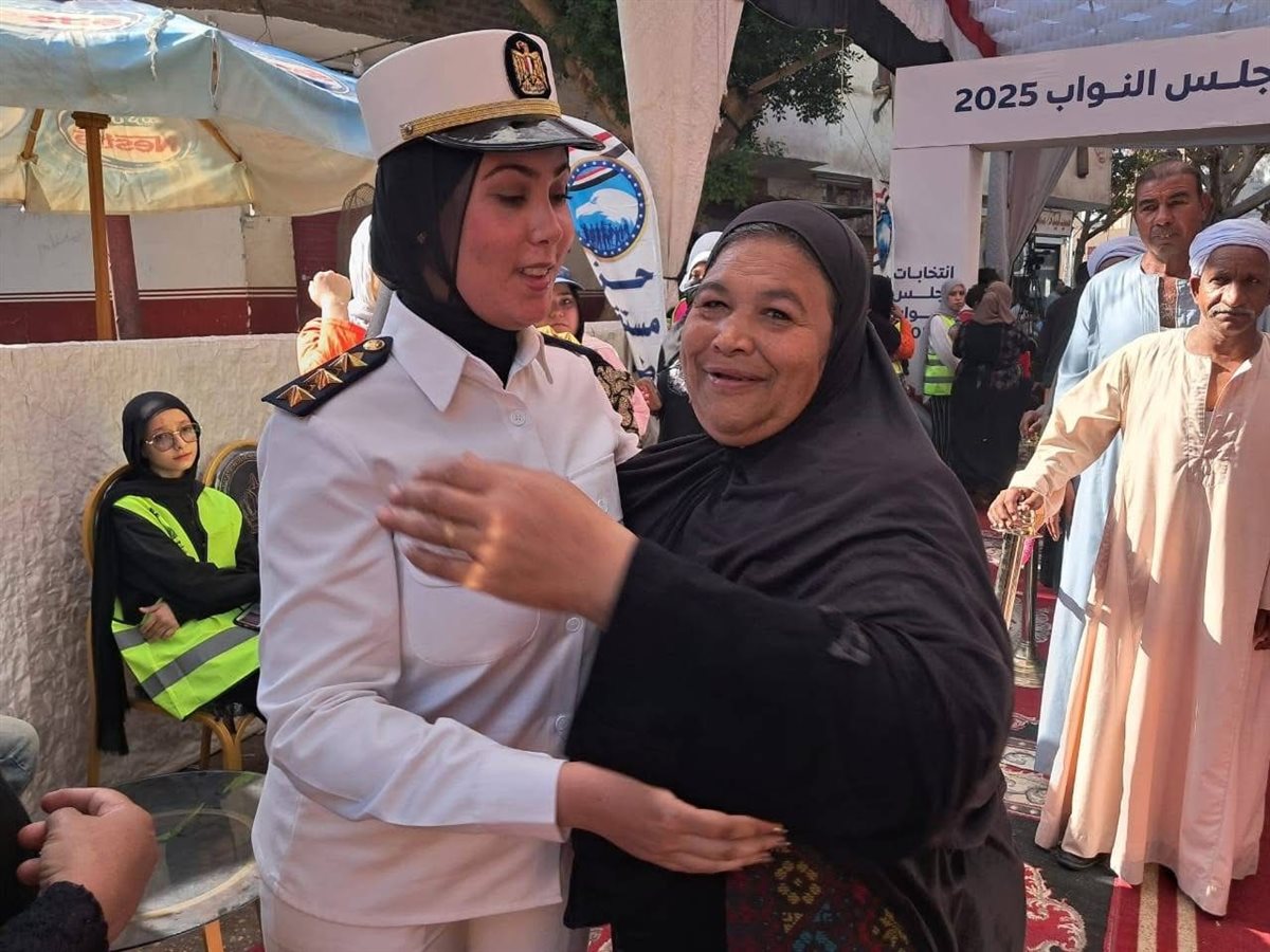 ترحيب لافت بالشرطة النسائية بالأقصر&nbsp;