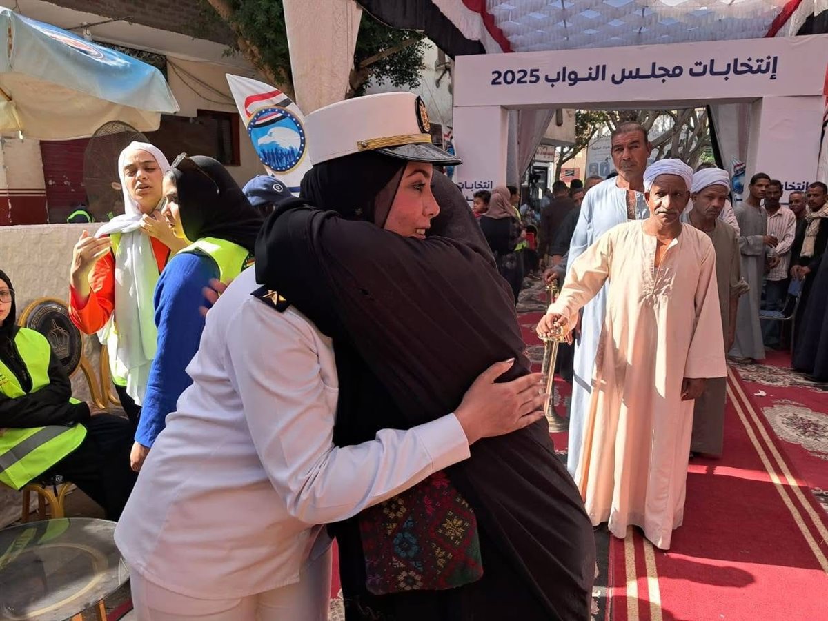 ترحيب لافت بالشرطة النسائية بالأقصر&nbsp;