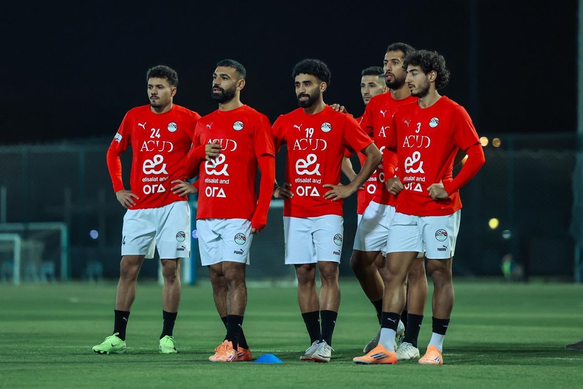 <strong>منتخب مصر يختتم تدريباته استعدادا لمواجهة أوزبكستان غدا&nbsp;</strong>