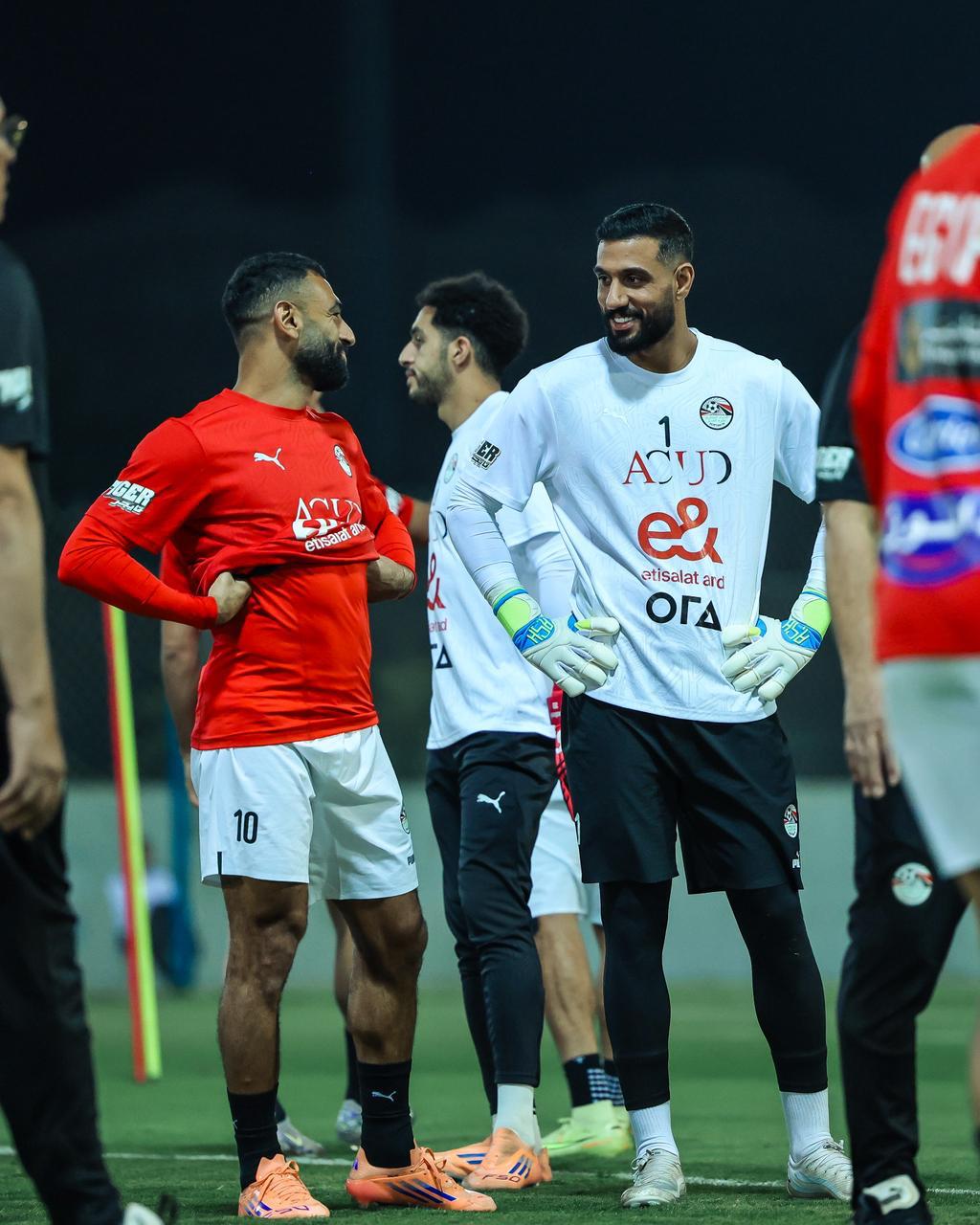 <strong>منتخب مصر يختتم تدريباته استعدادا لمواجهة أوزبكستان غدا&nbsp;</strong>