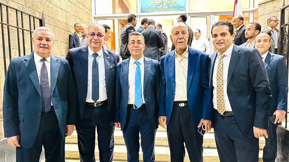 قائمة العادلي أثناء زيارة نادي قضاة سوهاج &nbsp;وقنا استعدادا للانتخابات