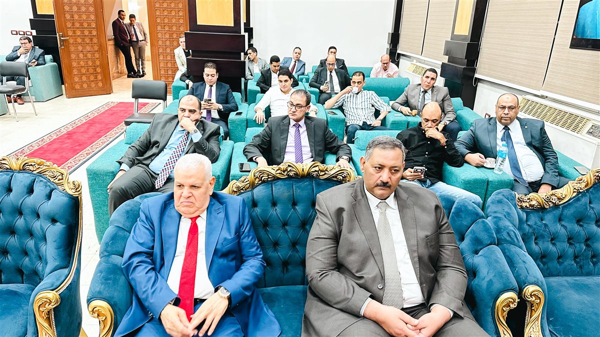 قائمة العادلي أثناء زيارة نادي قضاة سوهاج &nbsp;وقنا استعدادا للانتخابات
