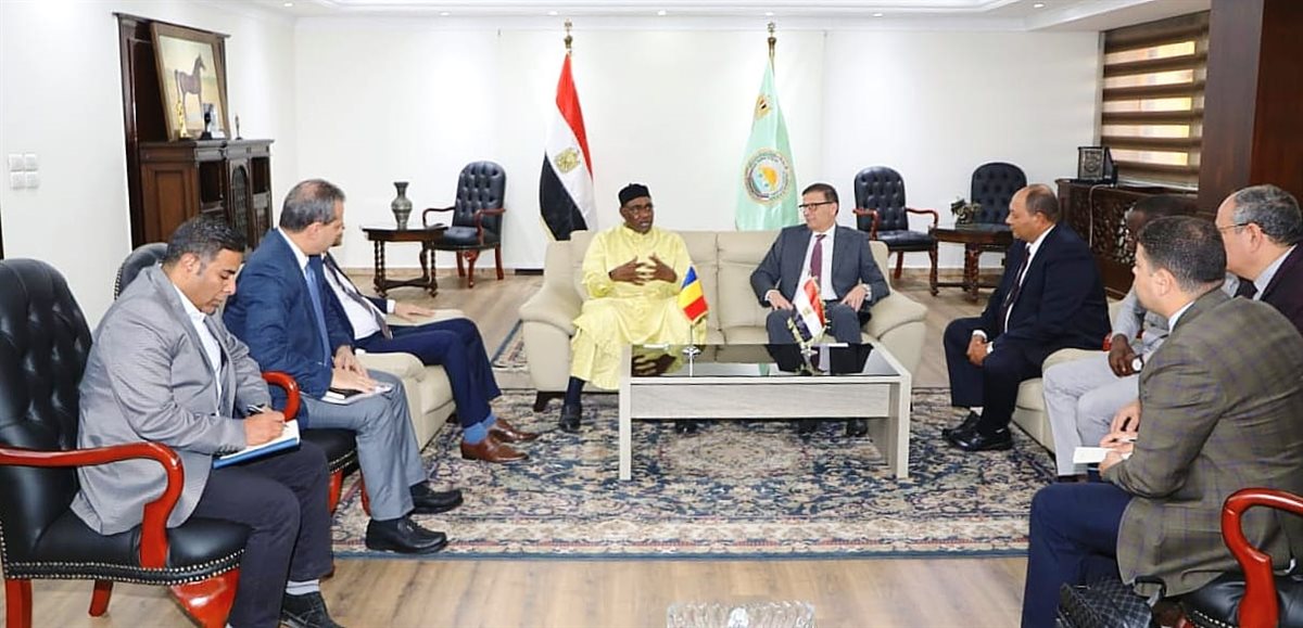 ​وزير الزراعة يستقبل وزير الثروة الحيوانية التشادي&nbsp;