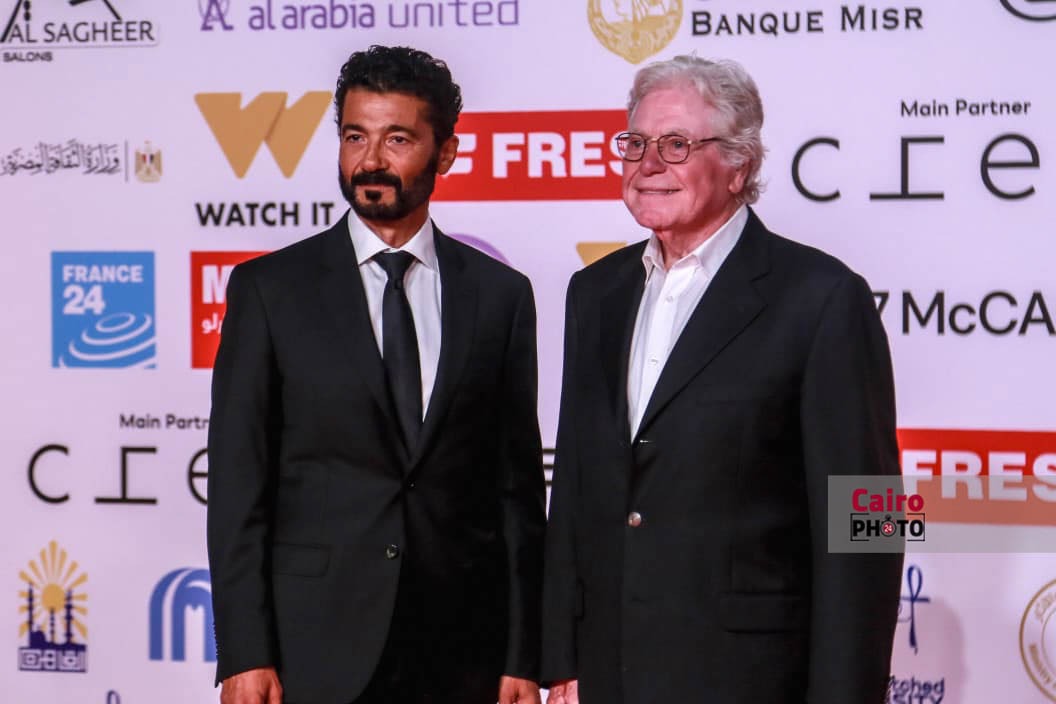 &nbsp;النجوم يتألقون على ريد كاربت فيلم المهاجر بمهرجان القاهرة السينمائي