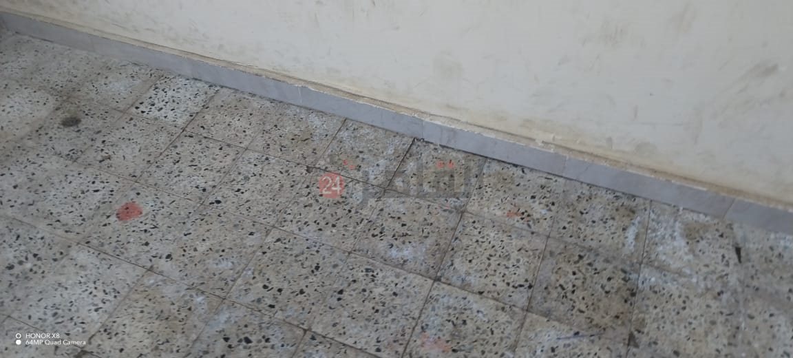 &nbsp;أولياء الأمور يحتجون أمام مدرسة الأبطال المتميزة بالشروق بسبب مشاكل المباني الجديدة