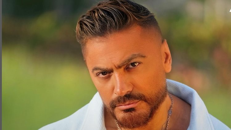 تامر حسني