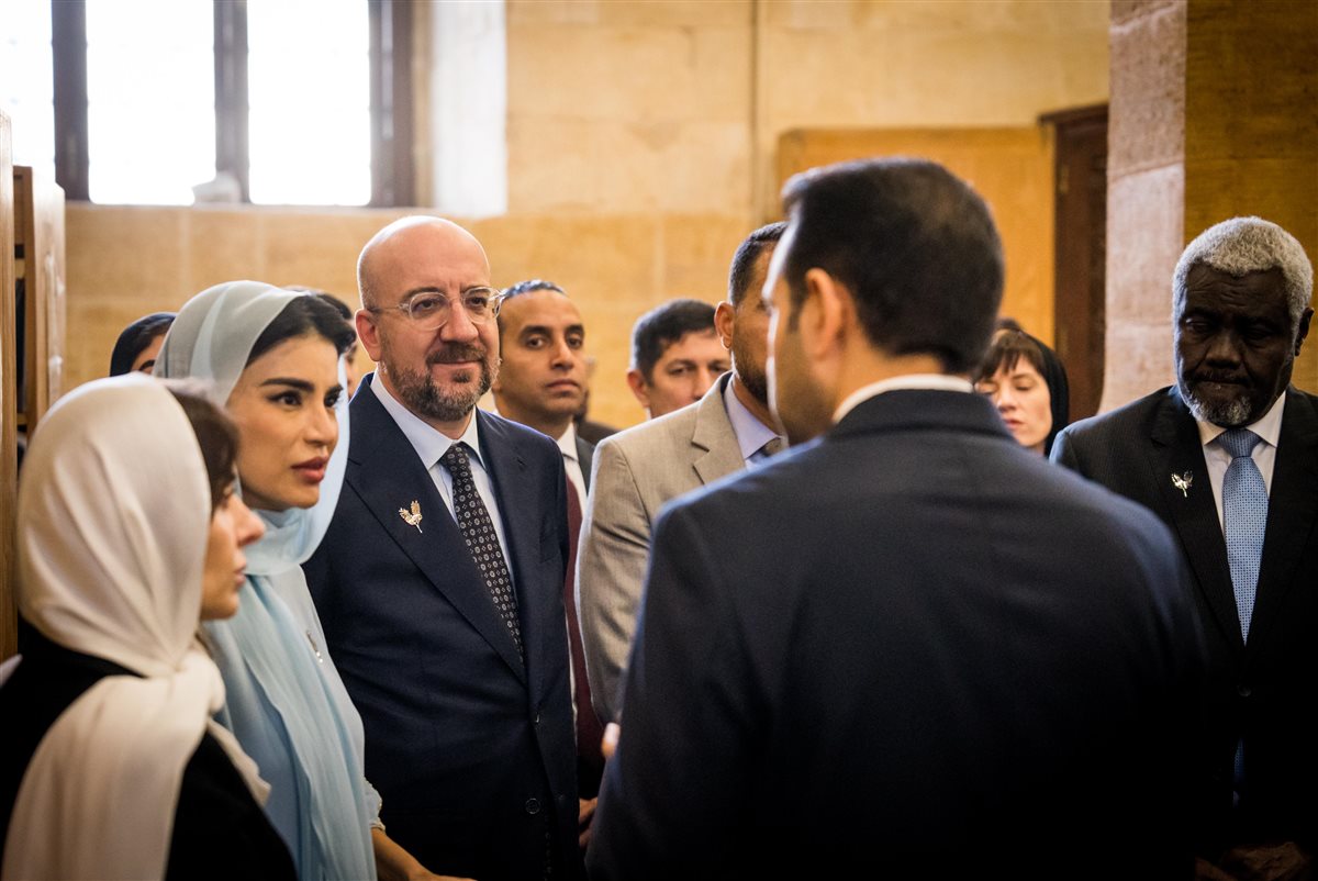 أعضاء لجنة تحكيم جائزة زايد للأخوة الإنسانيَّة يزورون الجامع الأزهر ويشيدونَ بمسيرته في بناء الجسور بين الثَّقافات&nbsp;