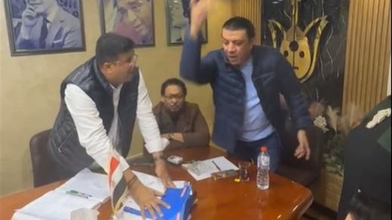 بعد إحالة حلمي عبد الباقي وسكرتير الموسيقيين للتحقيق.. تفاصيل الأزمات الأخيرة في نقابة المهن الموسيقية بالفترة الأخيرة&nbsp;