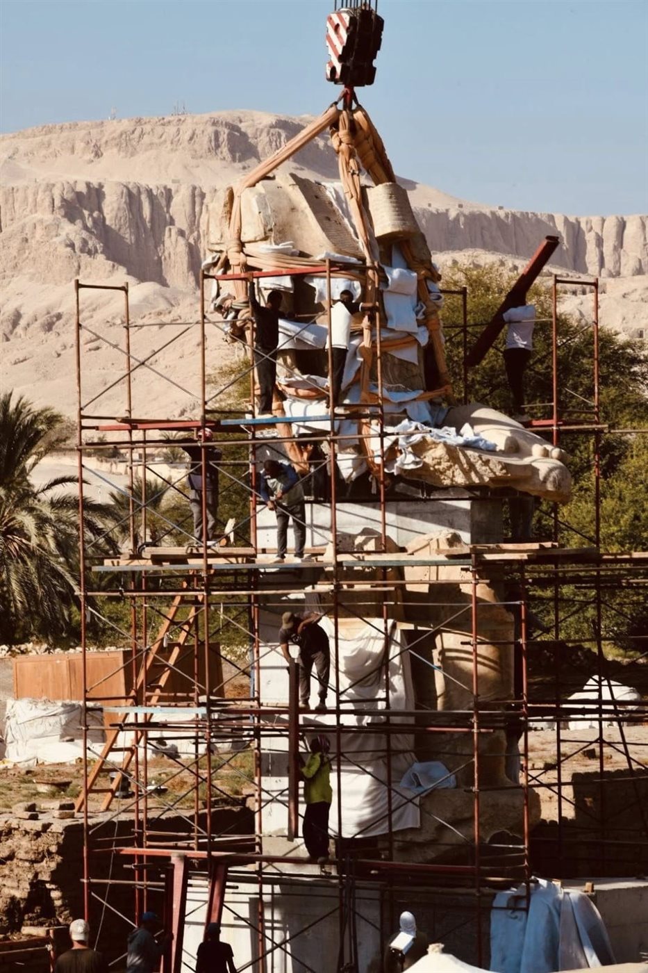 التمثال