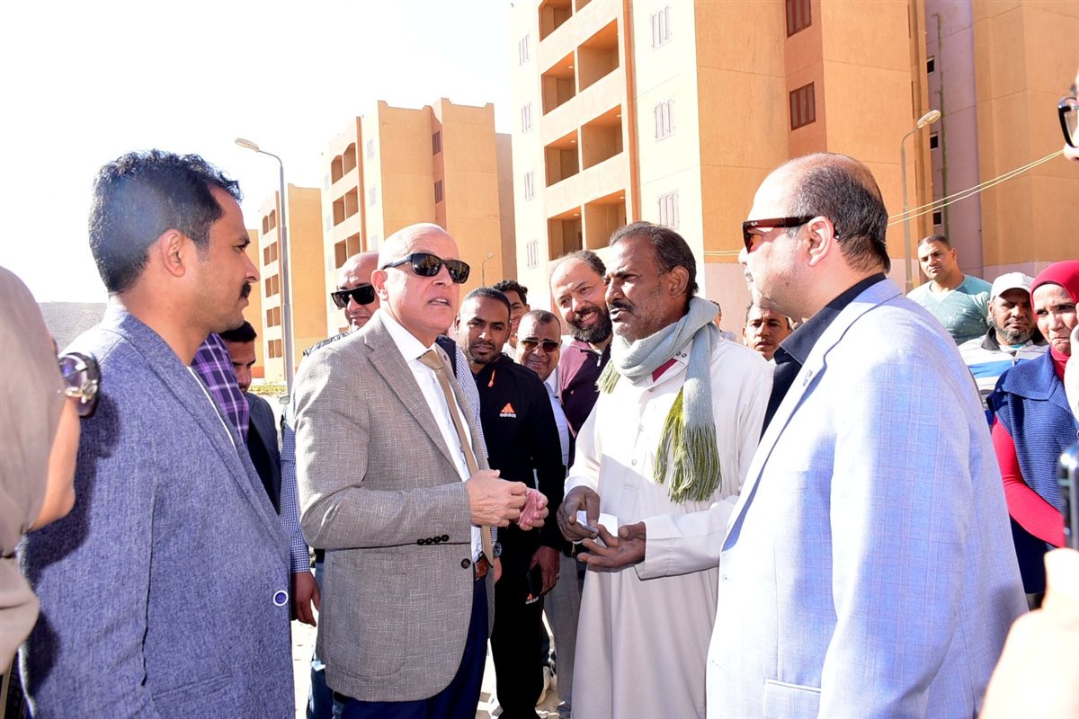 محافظ الأقصر يتفقد مساكن الطود&nbsp;