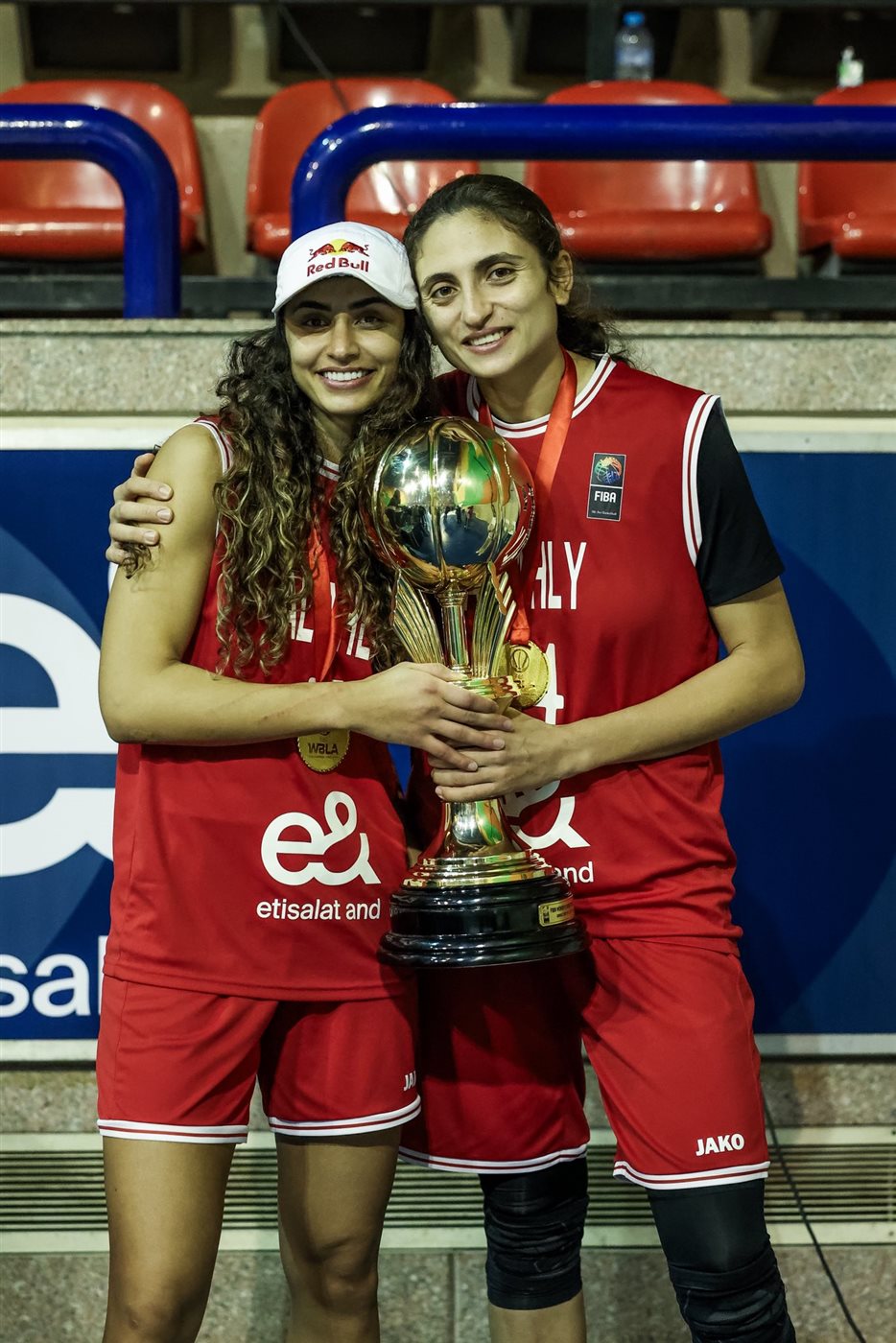 <strong>هاجر عامر: لعبت بإخلاص فحصدت التكريم وبطولة أفريقيا مع الأهلي لحظة لا تُنسى&nbsp;</strong>