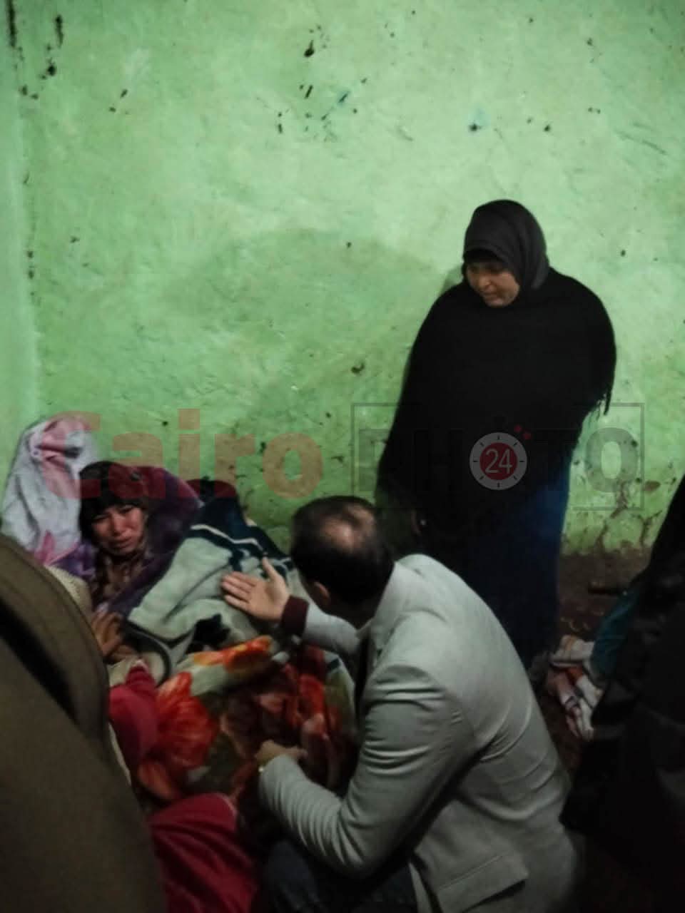 رئيس مدينة السادات يطمئن على الناجيات من حادث انقلاب مركب صيد بالمنوفية