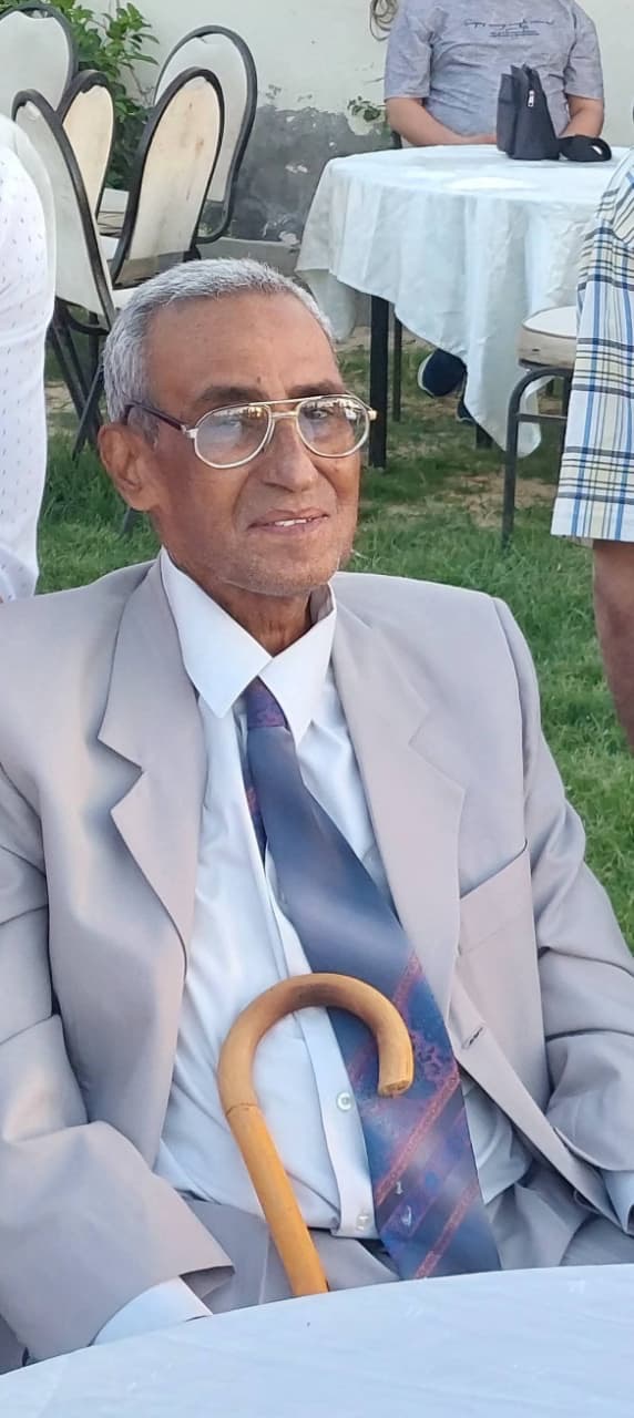 الدكتور محمد سيد الطيري رائد الطب الوقائي بالأقصر