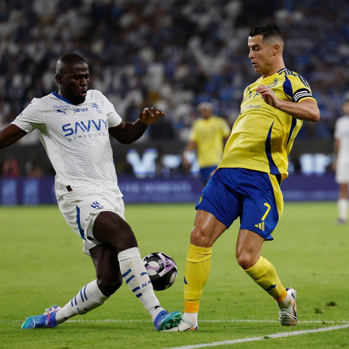 القنوات المفتوحة المجانية الناقلة لـ بث مباشر مباراة النصر والهلال اليوم في كلاسيكو السعودية&nbsp;