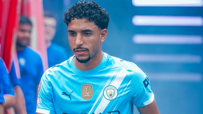 <strong>عمر مرموش لاعب فريق مانشستر سيتي الإنجليزي ومنتخب مصر</strong>