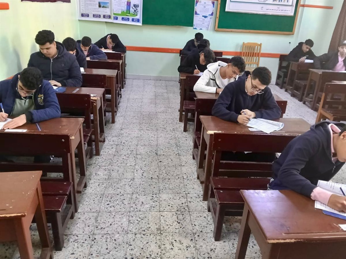 انتظام امتحانات الشهادة الإعدادية بالمحافظات